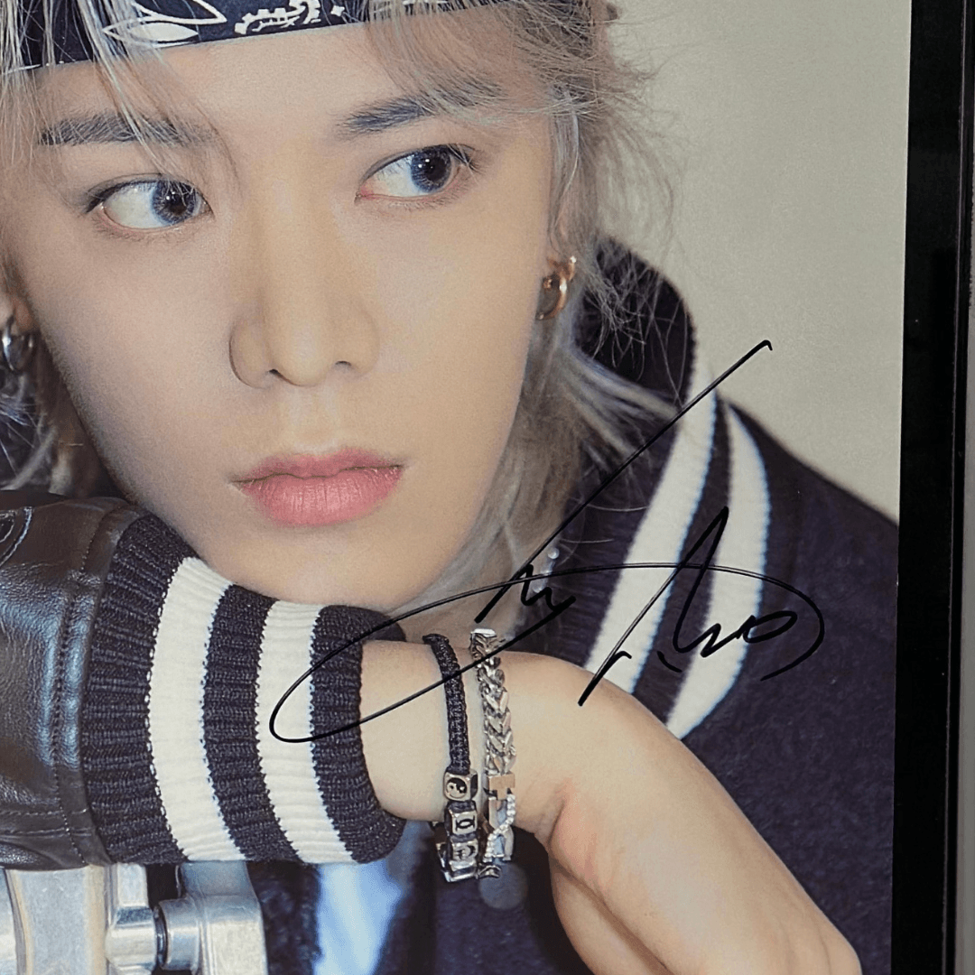 (AUROGRAFIADO) NCT 127 - NEO ZONE POSTER W/HANDWRITTEN AUTOGRPH - SIGNED BY YUTA - K-POP WORLD