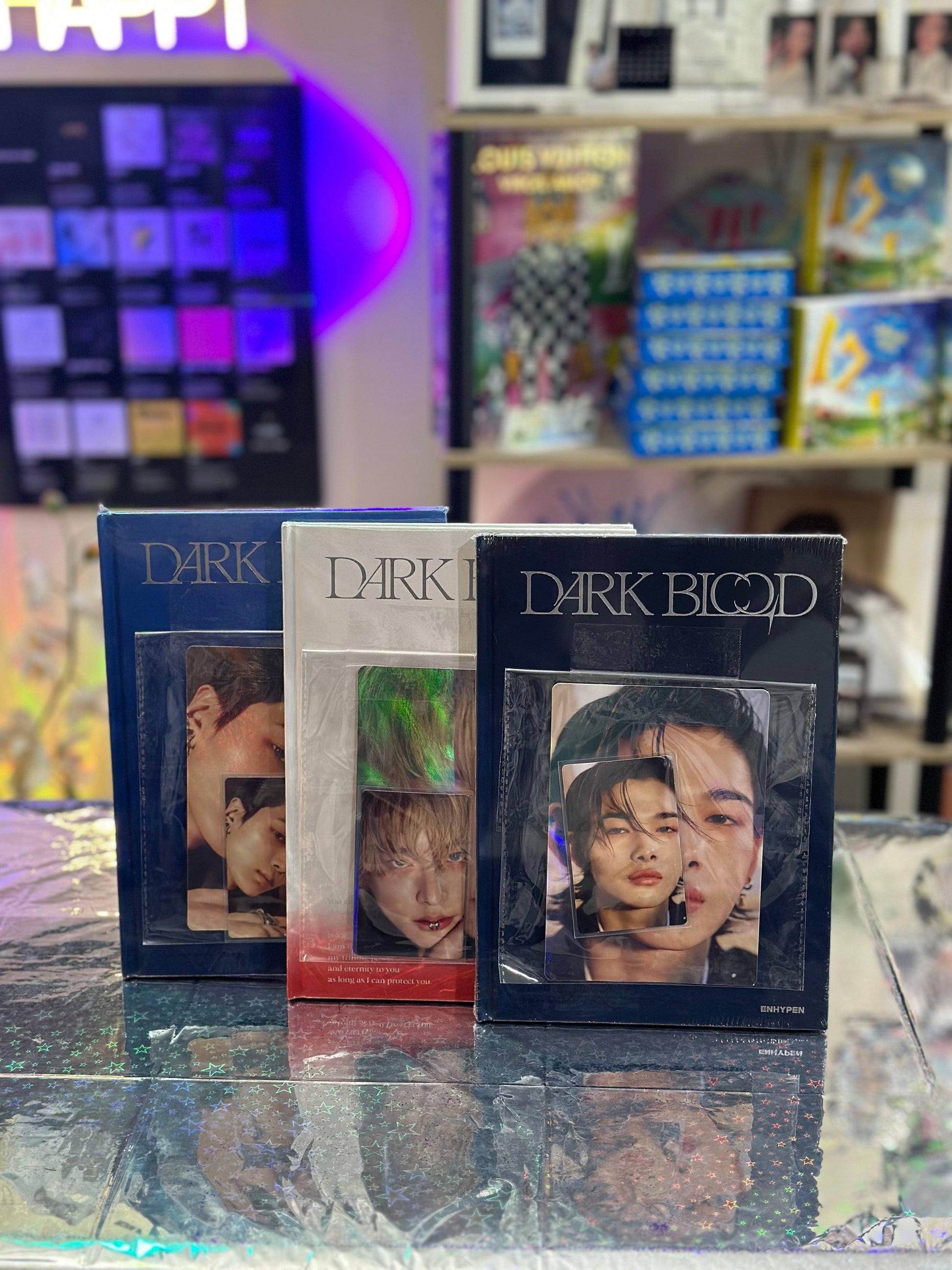 ENHYPEN 4th Mini Album - DARK BLOOD + WEVERSE GIFT - K-POP WORLD