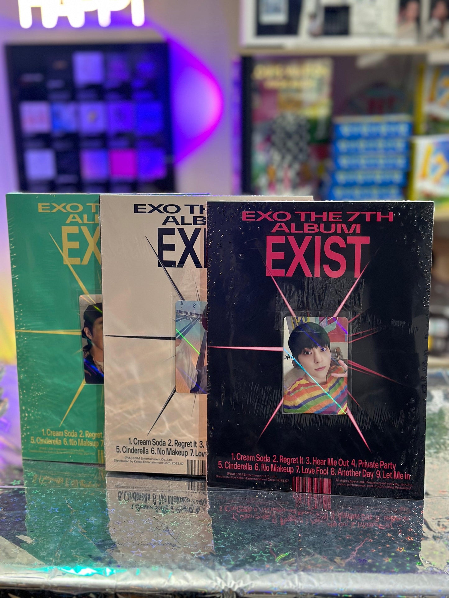 EXO - EXIST 7TH FULL ALBUM PHOTOBOOK RANDOM + MAKESTAR GIFT - K-POP WORLD