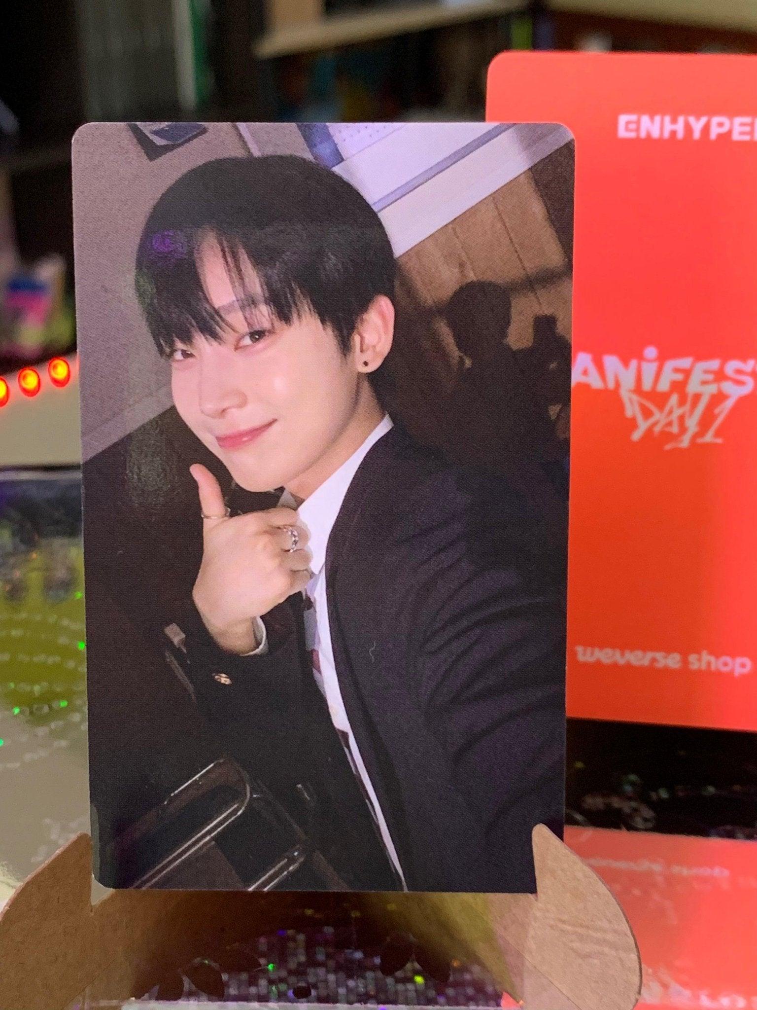 ENHYPEN - MANIFESTO WEVERSE LUCKY DRAW P.O.B PHOTOCARDS - K-POP WORLD (7382774743175)