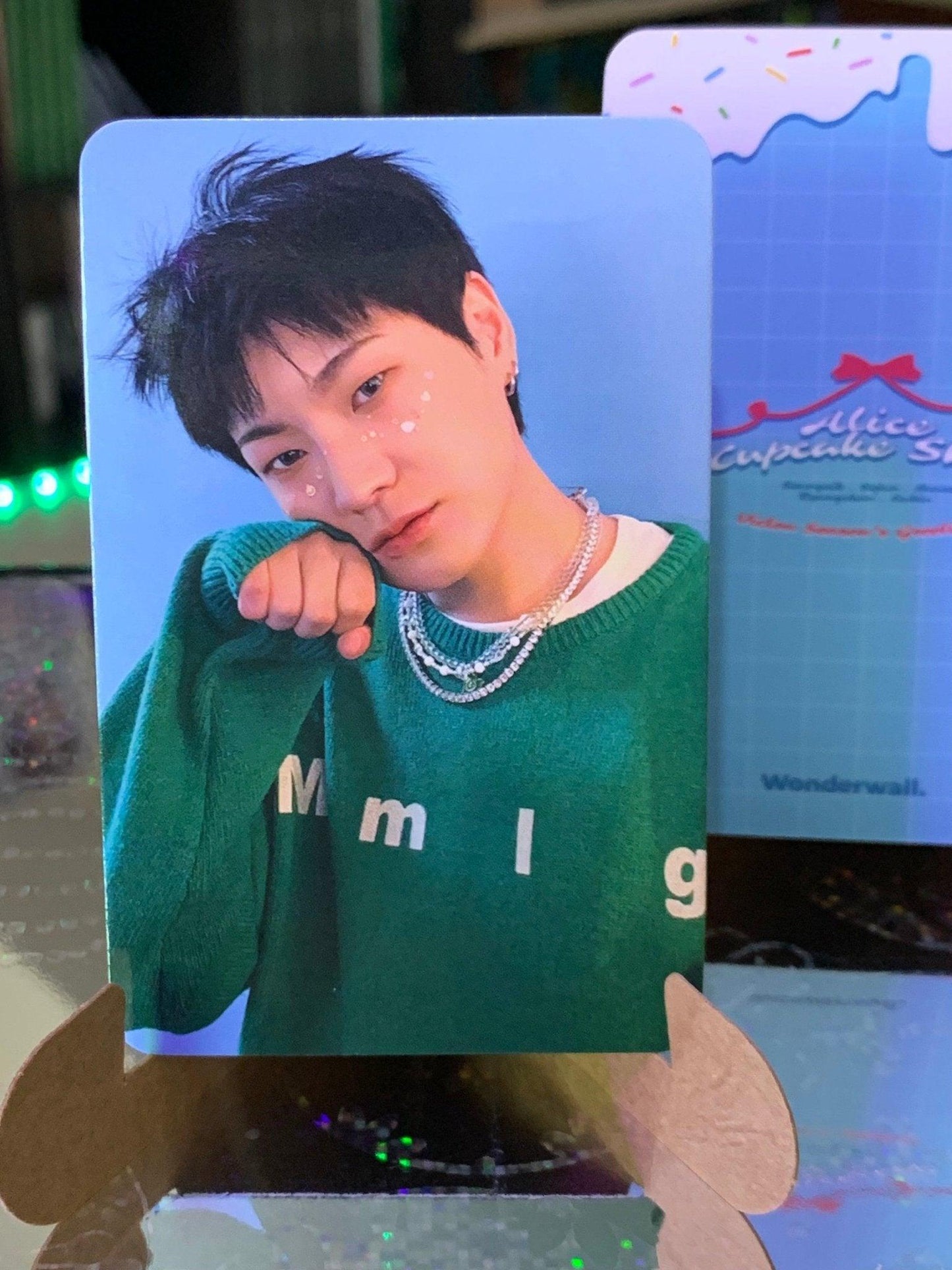 VICTON - SG2023 WANDERWALL POB PHOTOCARDS - K-POP WORLD (7382775726215)