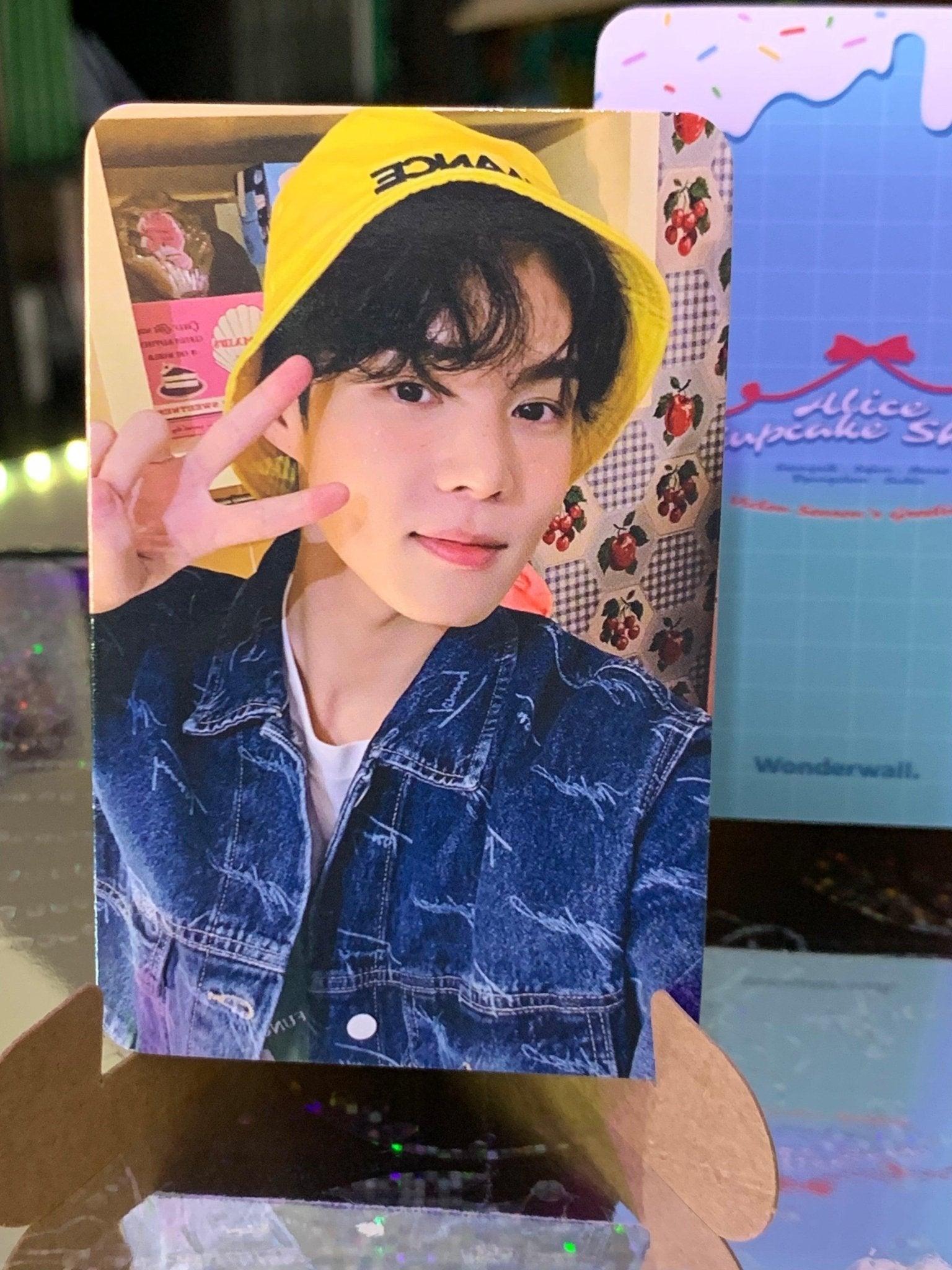 VICTON - SG2023 WANDERWALL POB PHOTOCARDS - K-POP WORLD (7382775726215)