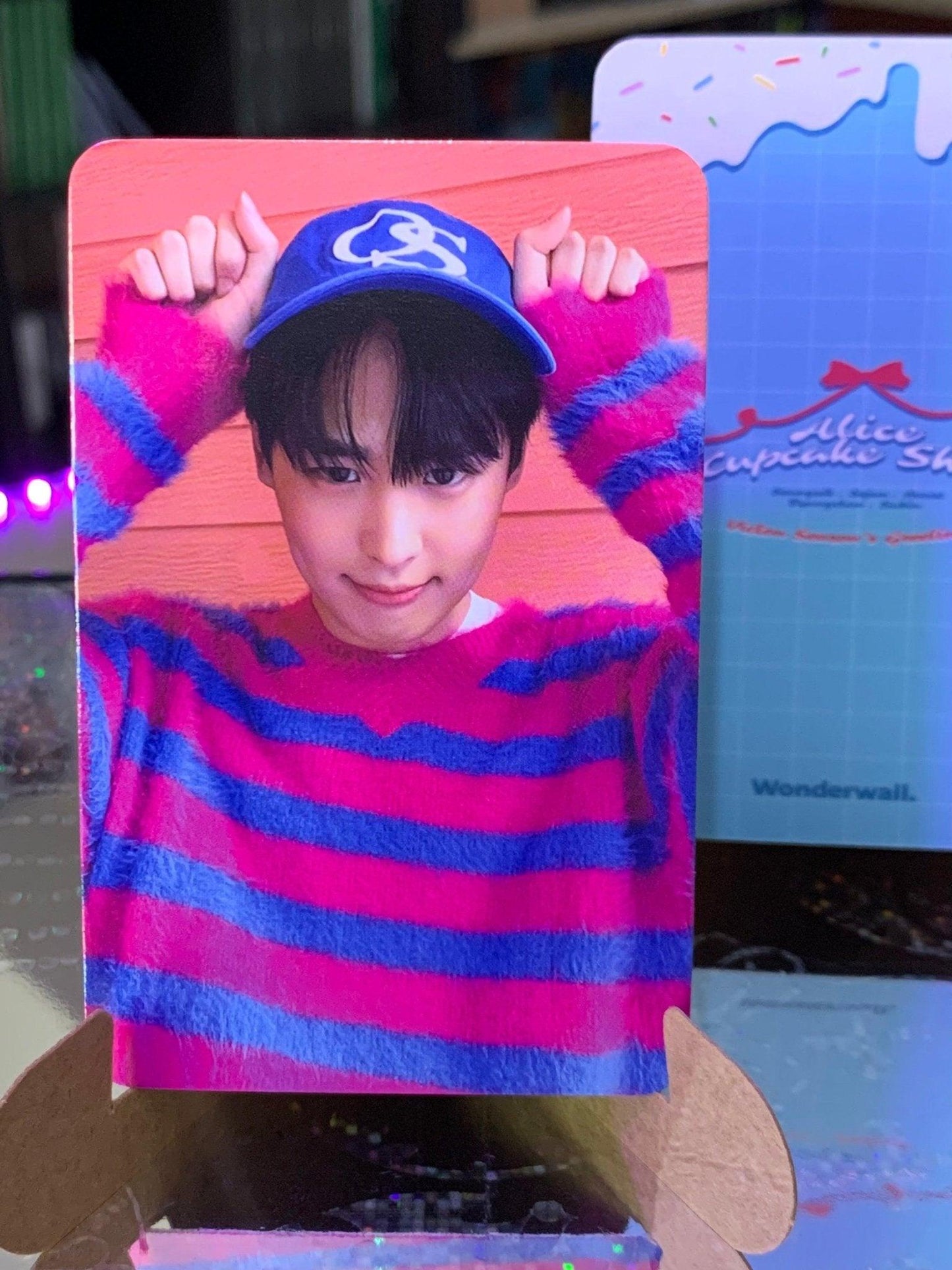 VICTON - SG2023 WANDERWALL POB PHOTOCARDS - K-POP WORLD (7382775726215)