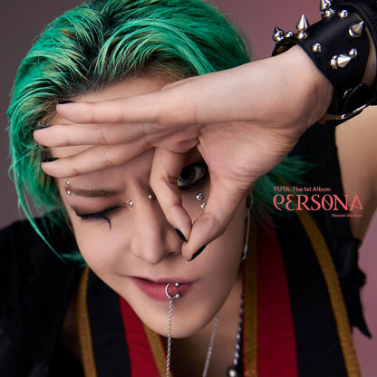 (PREVENTA) YUTA - PERSONA (Venom Version) [w/ Goods, Limited Edition] [Cardboard Sleeve (mini LP)]