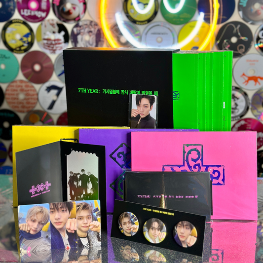 TXT - 7TH YEAR: A Moment of Stillness in the Thorns + WEVERSE GIFT