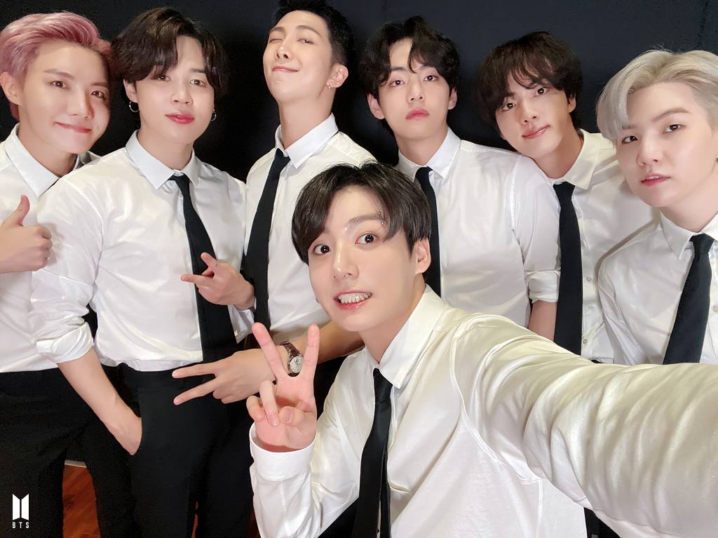bts01 - K-POP WORLD