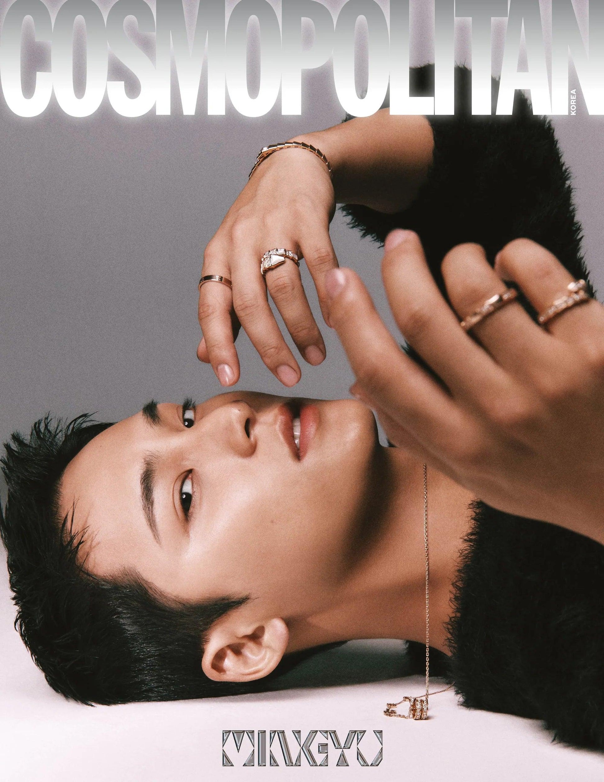 (PREVENTA) SEVENTEEN MINGYU - COSMOPOLITAN MAGAZINE 2023 DECEMBER ISSUE (7476898103431)