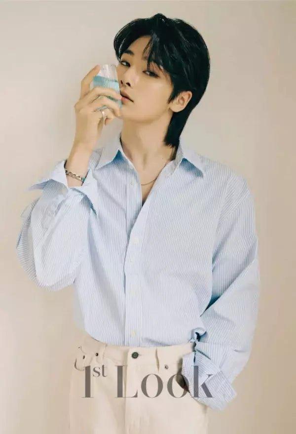 1st LOOK Vol. 237 STRAY KIDS - K-POP WORLD (6764227166343)