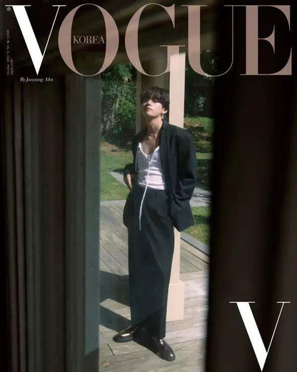 BTS V SURPRISE COVER VOGUE MAGAZINE 2022 OCTOBER ISSUE - K-POP WORLD (6780495921287)