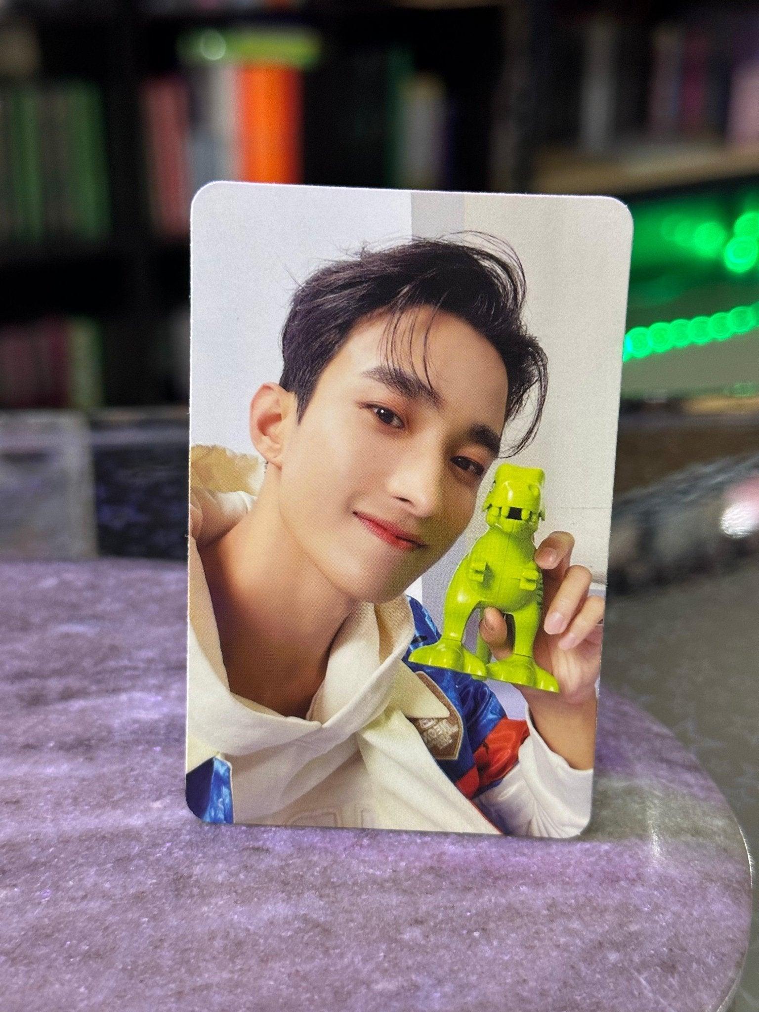 SEVENTEEN - BSS WEVERSE P.O.B & ALBUM PC'S - K-POP WORLD (7397145280647)